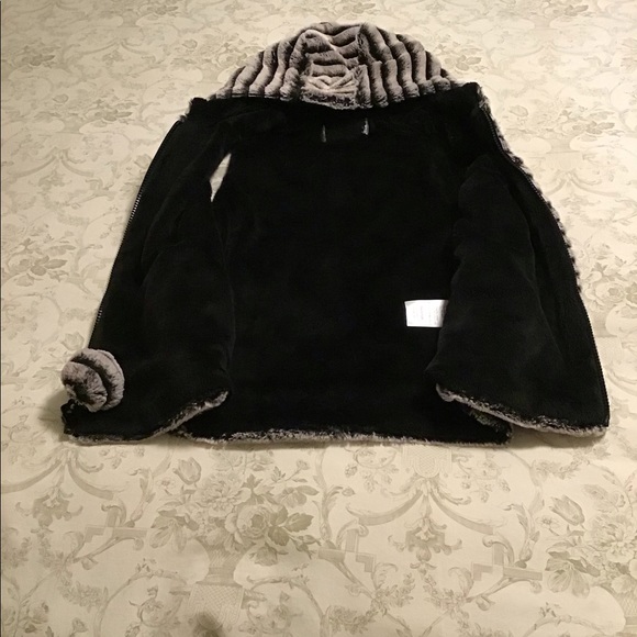 AMERICAN WIDGEON girl’s vest - Picture 6 of 7